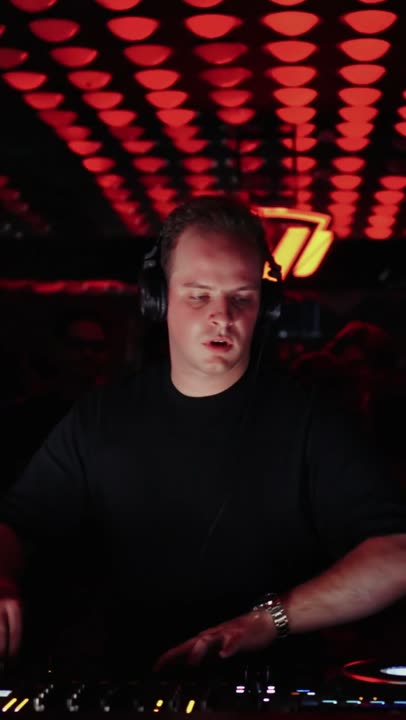 Nephesh, Closing set · D-Nox